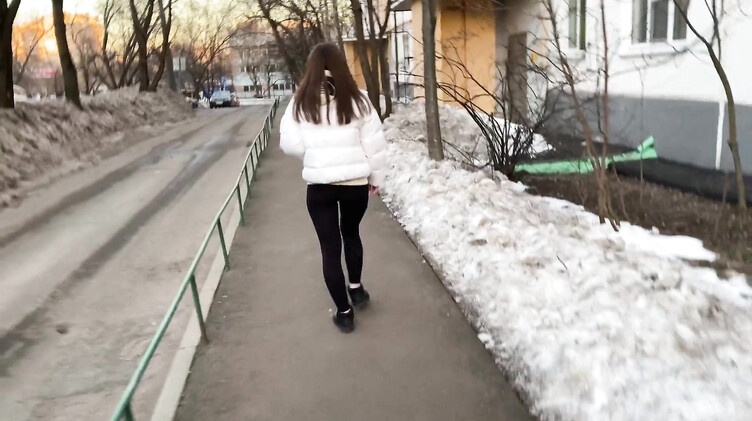 Русская отсосала незнакомцу, отомстив бывшему за расставание