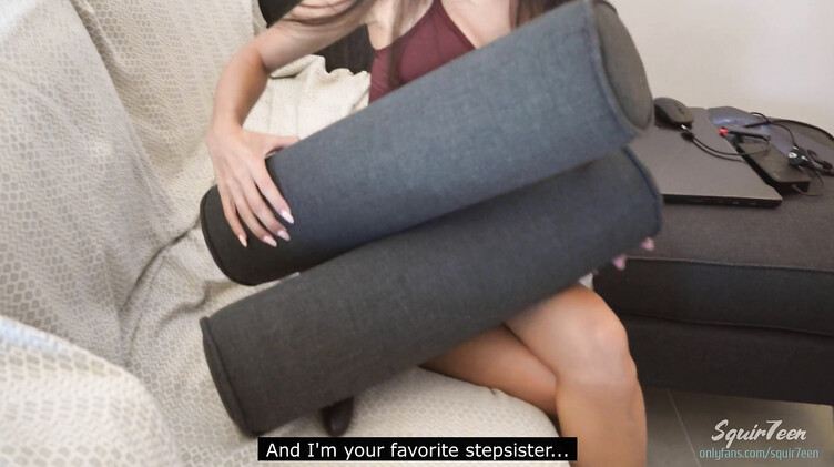 Застукал сводную сестру с анальной пробкой и отымел