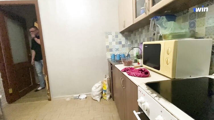 YanMachel: Реальная домашка с громкими криками и сливом на попку