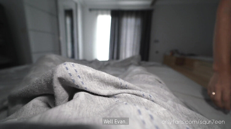 Мачеха использует утренний стояк пасынка в позе наездницы