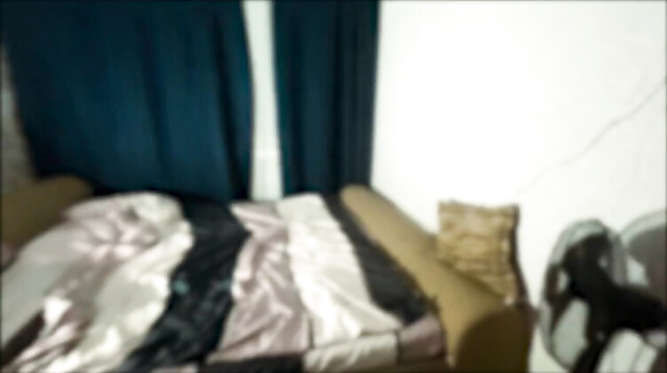 YanMachel: Первый раз? Проститутка бонусом дала в анал