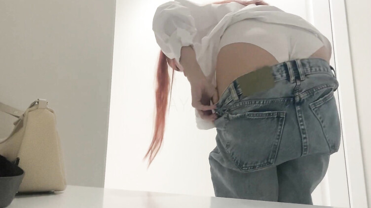 Пришла с блядок и оказалась на члене сводного брата