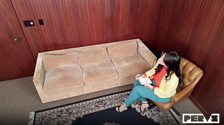 Remy Woods: Девушка психолог устраивает тройник на сеансе с отчимом и падчерицей