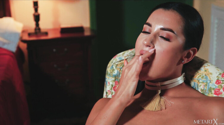 Стройная брюнетка Виктория Мур в эро сессии для Мет Арт