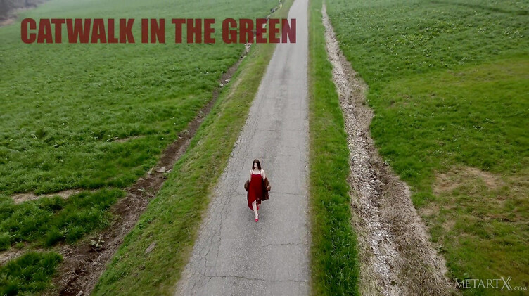 Danna Bliss: Danna Bliss ласкает себя секс игрушкой и пальчиками